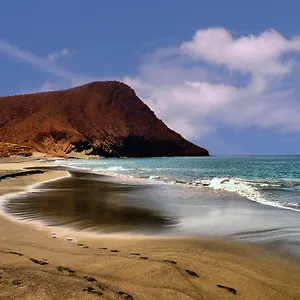 medano-beach-el-medano-tenerife.tenerifehoteles.net/